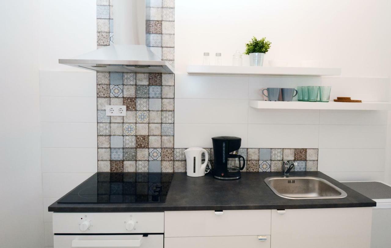 Lillybeth City Center Apartments Budapest Esterno foto